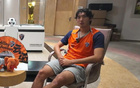 记者：布尼亚明的父亲在广州开餐厅，乔迪让他不用复制王钰栋
